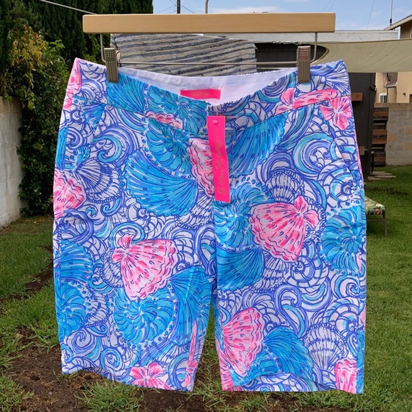 SOLD NWT Lilly Pulitzer Chipper Short Blue Haven 4 $78 - Picture 3 of 10
